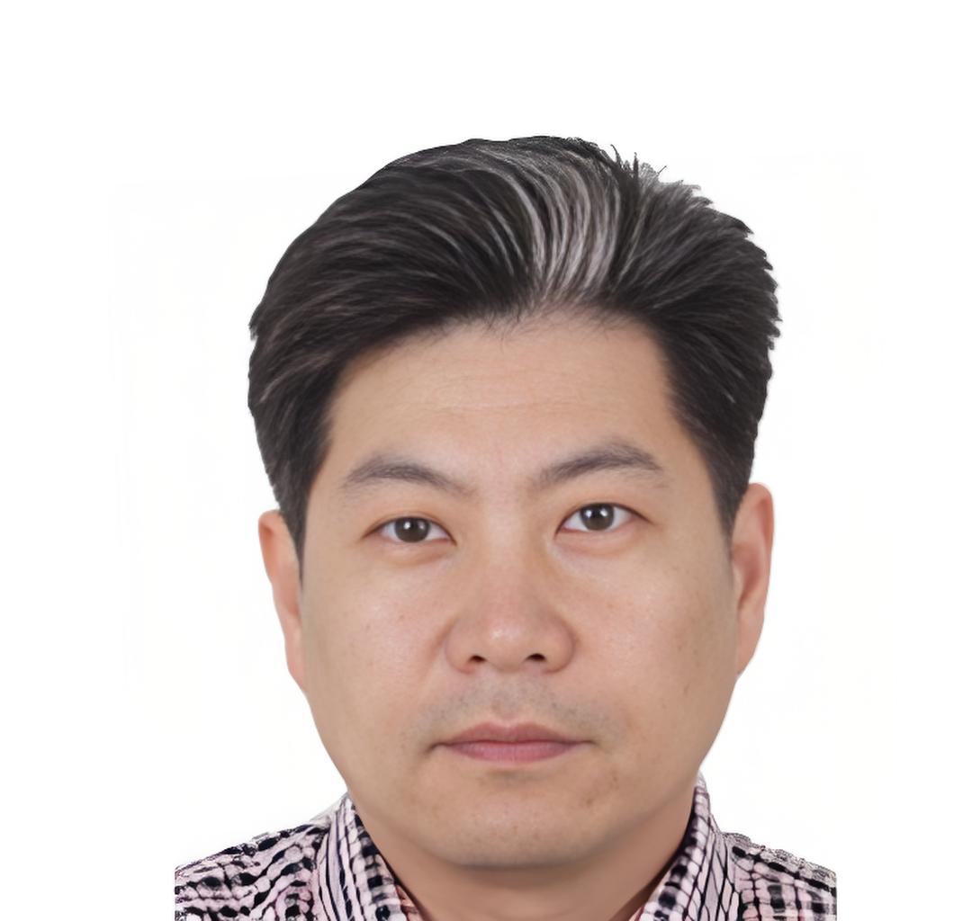 一个神秘男人的800亿骗局：13家上市公司陪他玩了一场没有终点的游戏